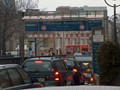 Großer Andrang vorm Parkhaus !