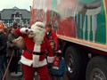 Aber dann konnten die Kinder gemeinsam den Santa Claus begleiten 