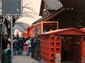 Ein Haus aus Cola-Kisten